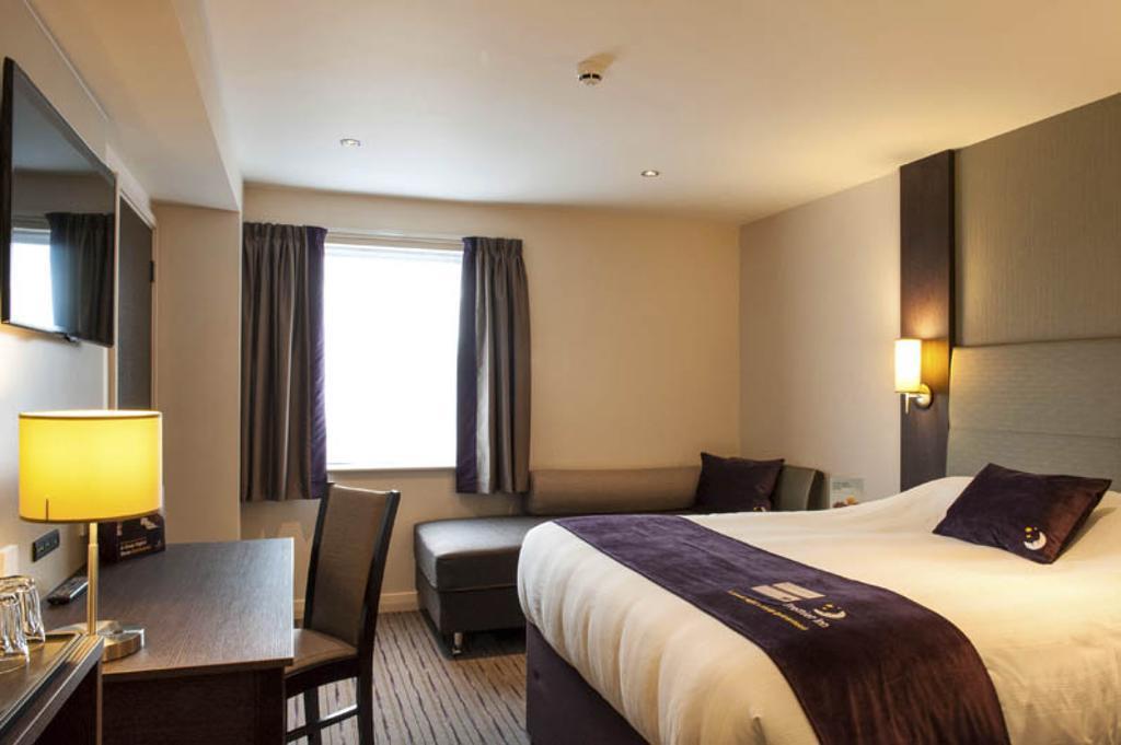 Premier Inn London Bexleyheath Buitenkant foto