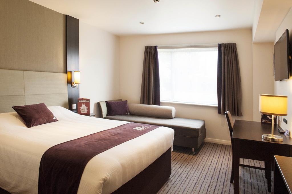 Premier Inn London Bexleyheath Buitenkant foto