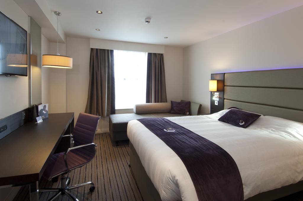 Premier Inn London Bexleyheath Buitenkant foto